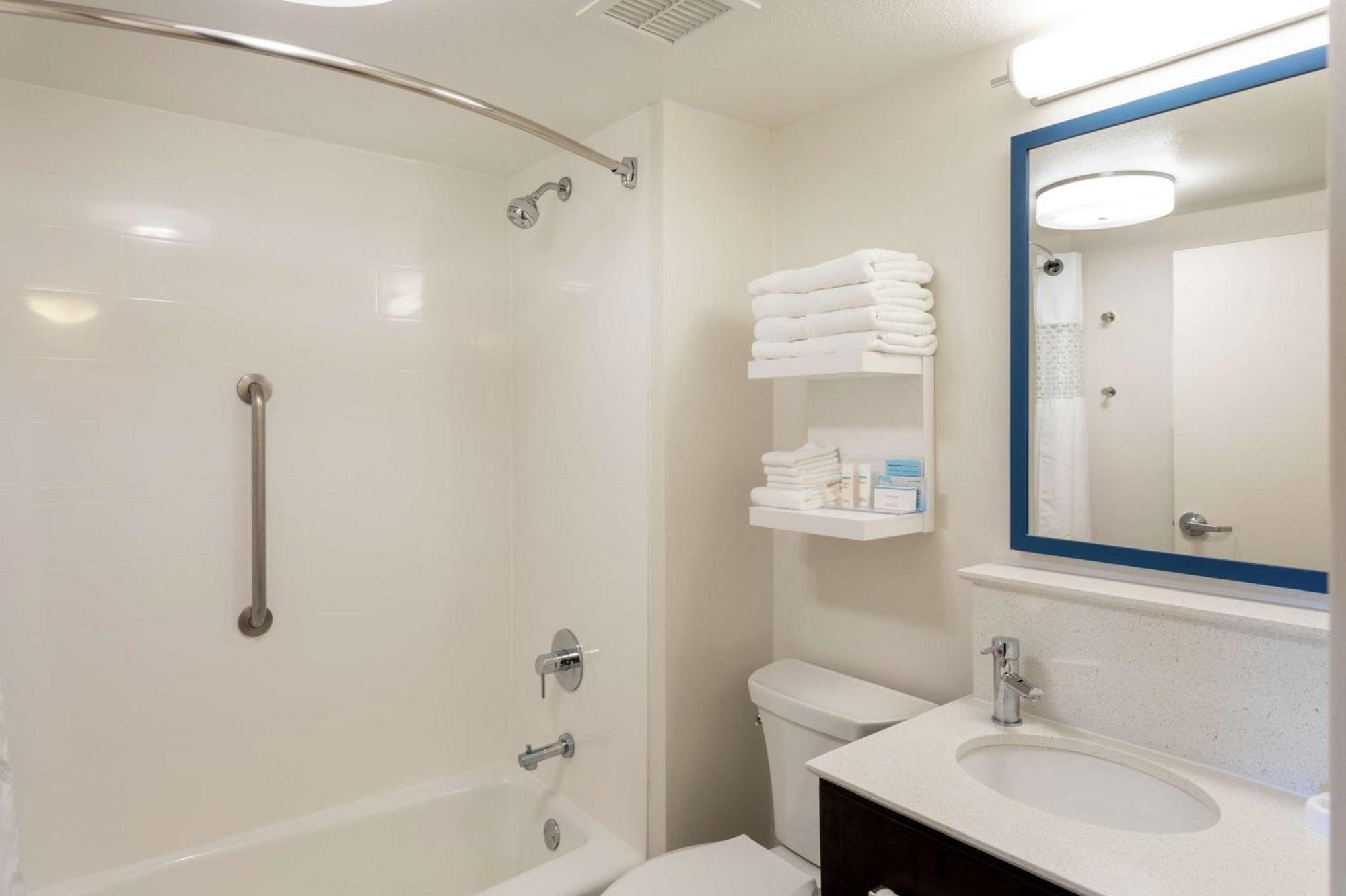 Hampton Inn Minneapolis/Eagan Exterior photo
