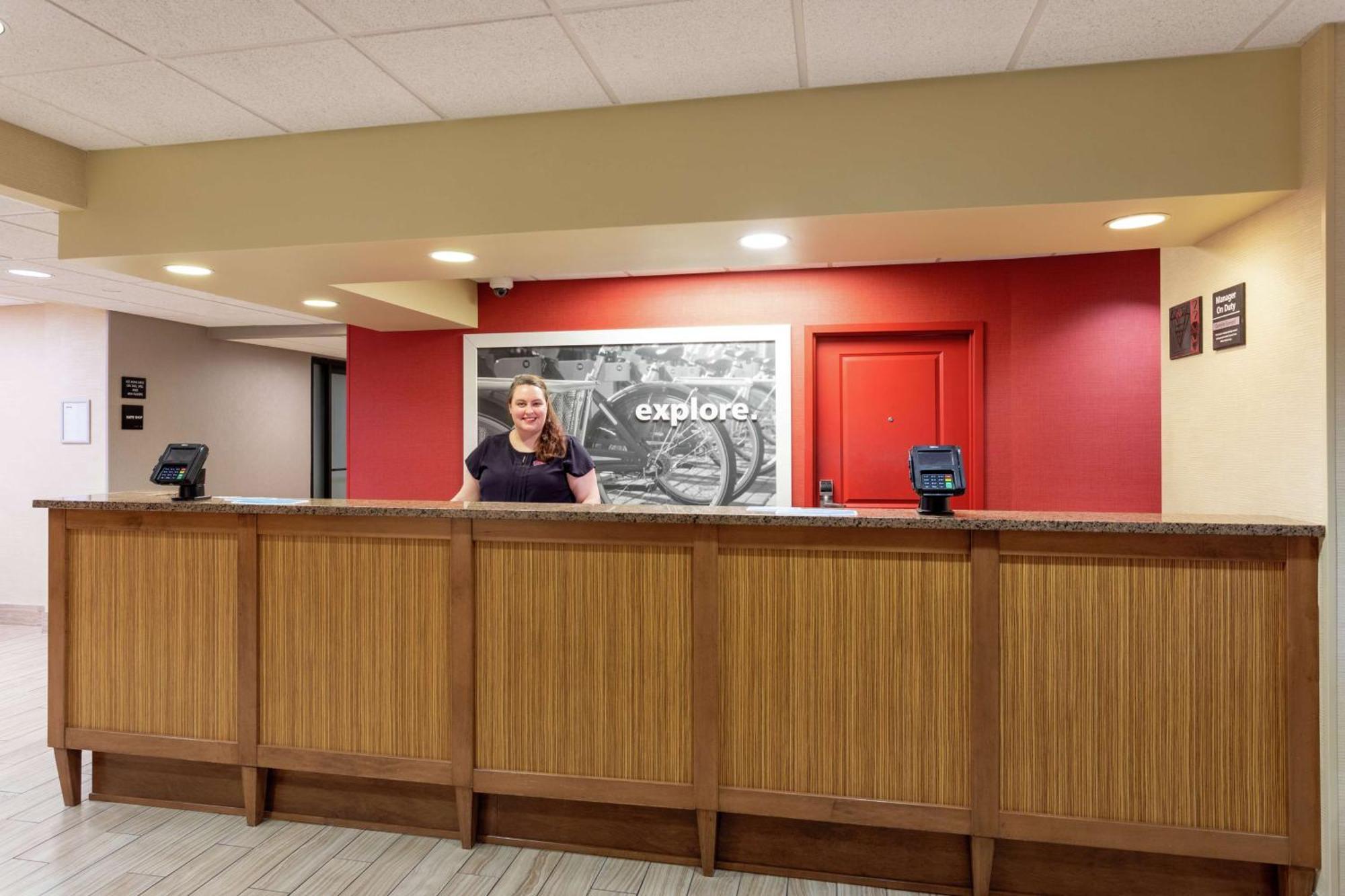 Hampton Inn Minneapolis/Eagan Exterior photo