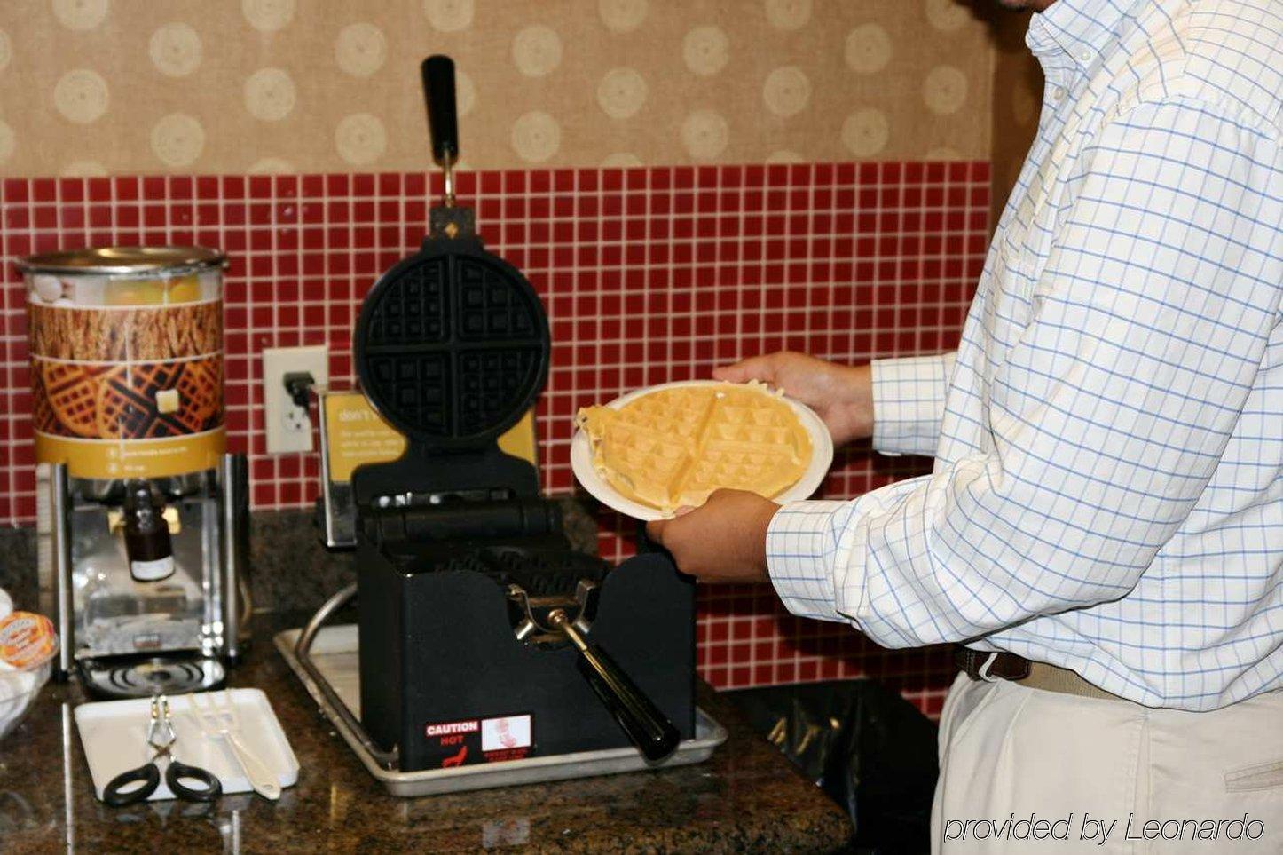 Hampton Inn Minneapolis/Eagan Restaurant photo