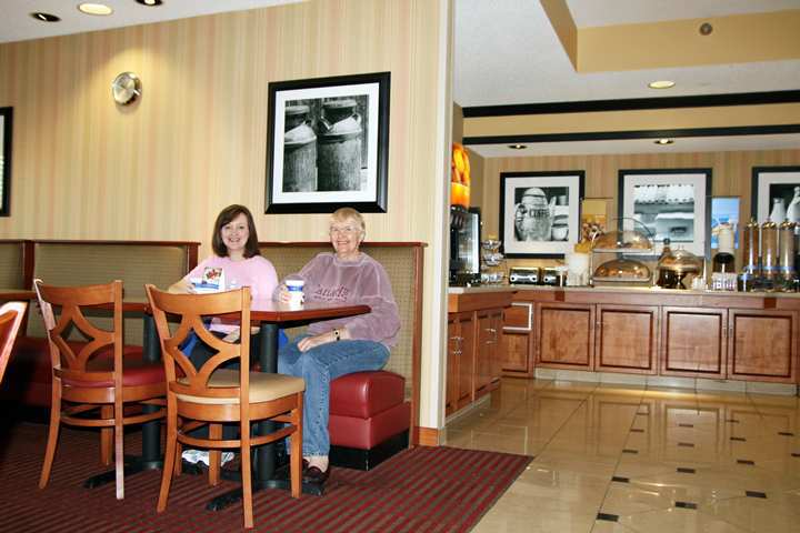 Hampton Inn Minneapolis/Eagan Restaurant photo
